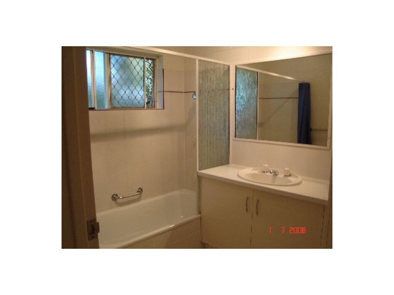 2/49 Albatross Street, Kewarra Beach QLD 4879