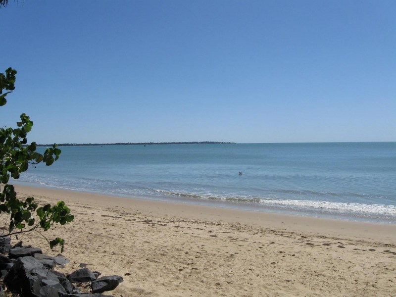 AUCTION 57 Ocean  Street, Torquay QLD 4655