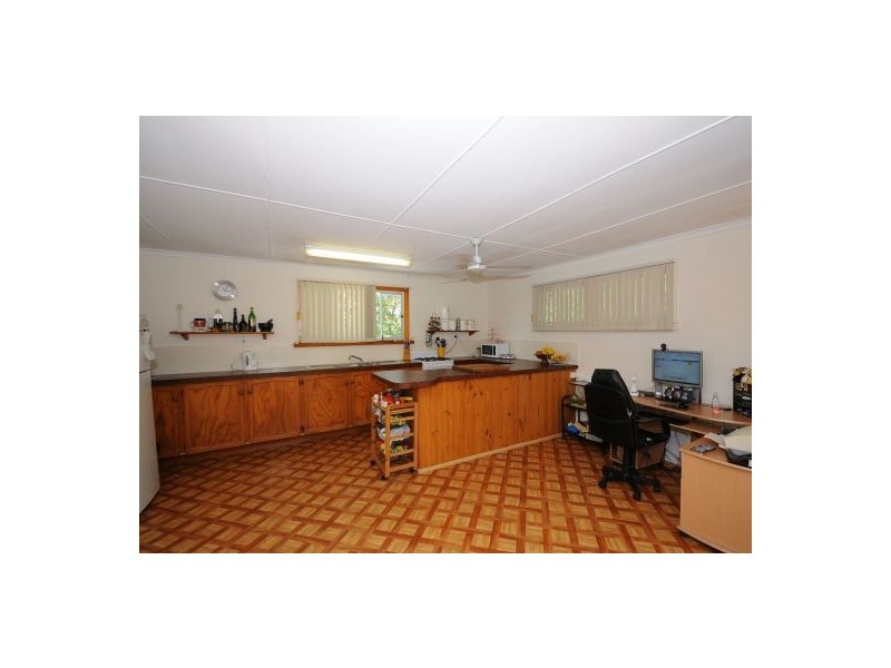 344 Torquay Terrace, Torquay QLD 4655