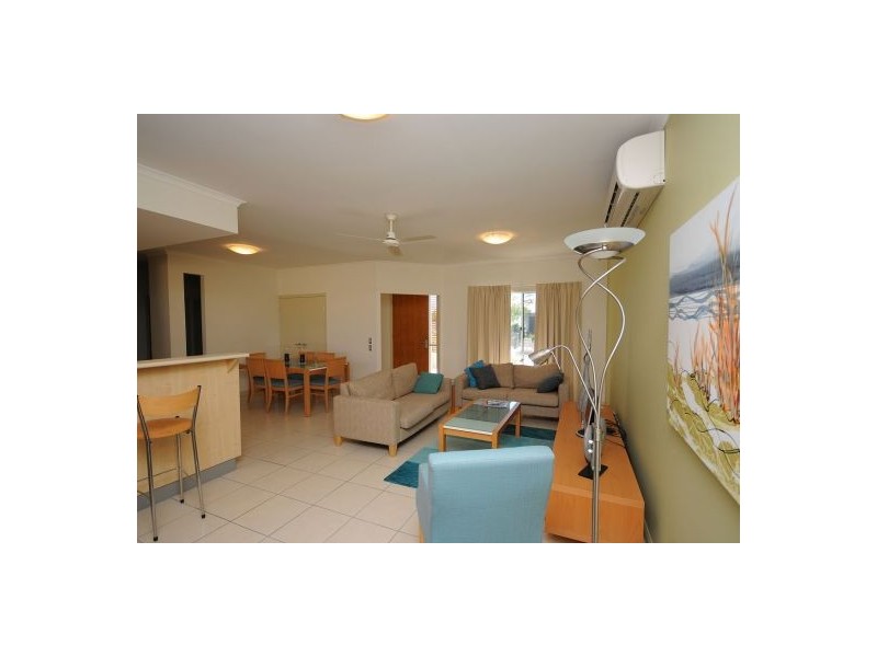 20/230 Pulgul Street, Urangan QLD 4655