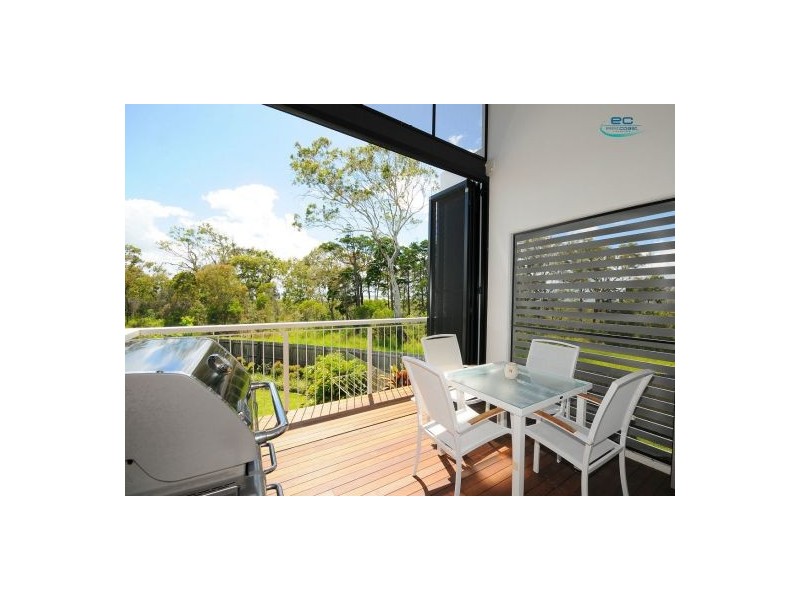 52/230  Pulgul Street, Urangan QLD 4655