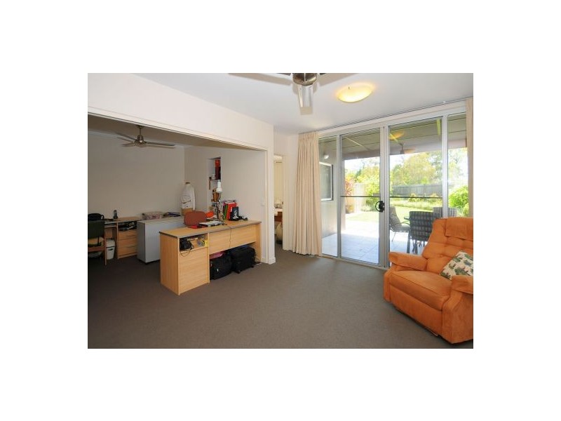 52/230  Pulgul Street, Urangan QLD 4655