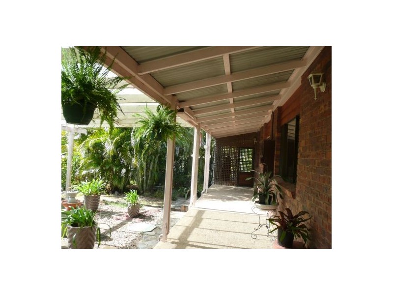 25 Raintree Avenue, Burrum Heads QLD 4659