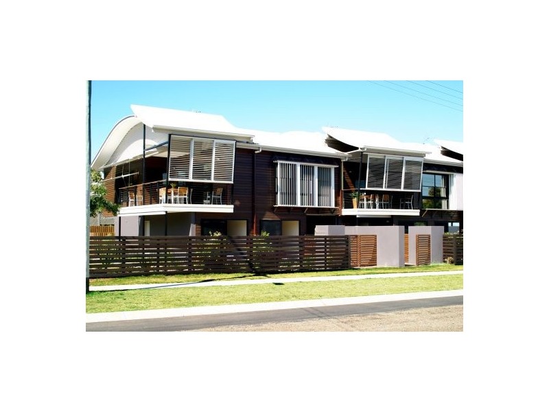 1/190 Cypress Street, Urangan QLD 4655