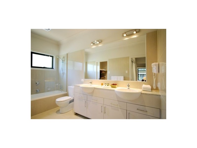 4/190 Cypress Street, Urangan QLD 4655