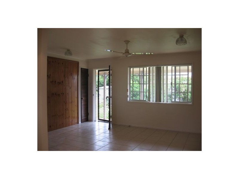 5 Marr Street, Point Vernon QLD 4655