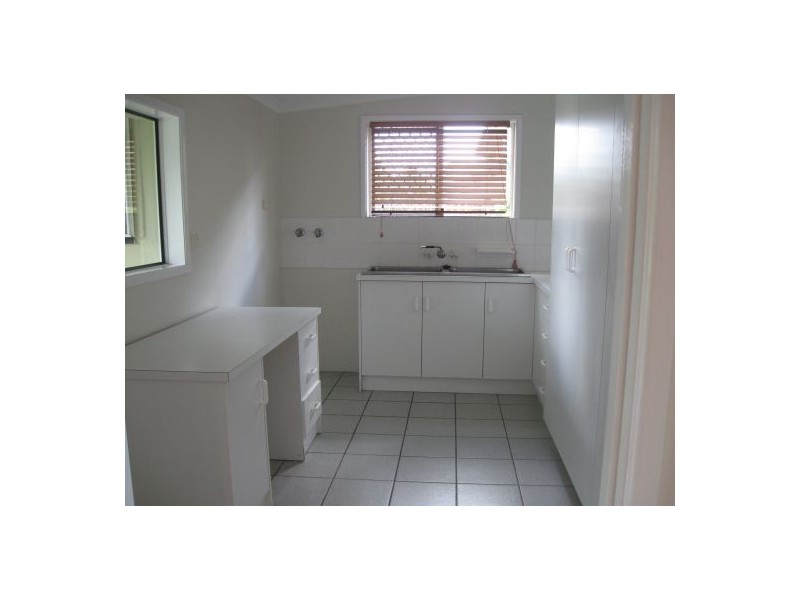 238 Esplanade, Pialba QLD 4655