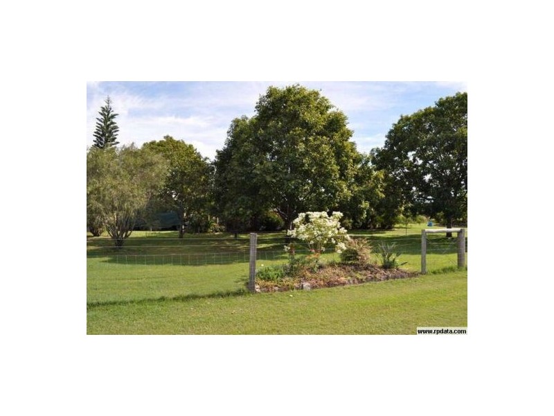 30 Valfern Court, Dundowran QLD 4655