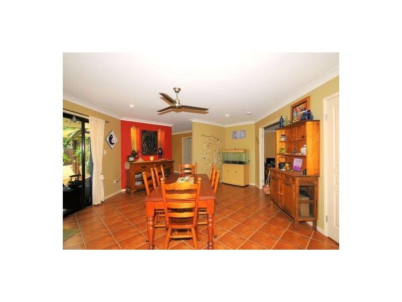 11 Layde Court, Urangan QLD 4655