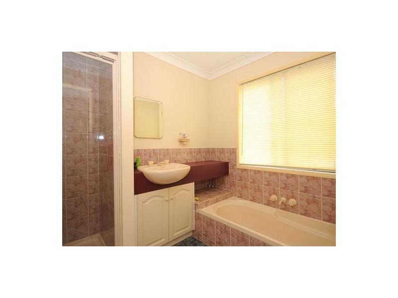 2 Ferris Avenue, River Heads QLD 4655