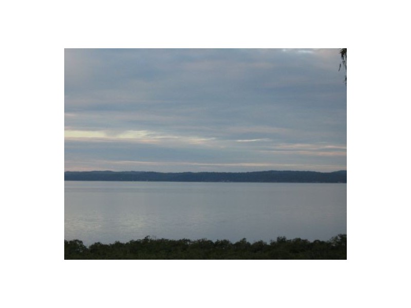 2 Ferris Avenue, River Heads QLD 4655