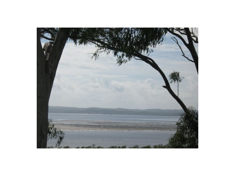 2 Ferris Avenue, River Heads QLD 4655