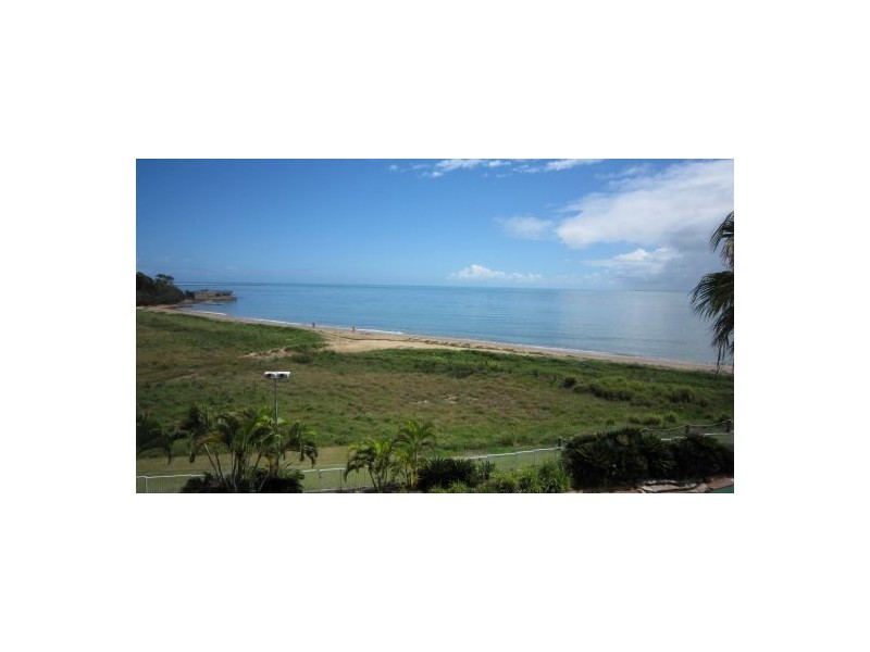 168 Buccaneer  Street, Urangan QLD 4655