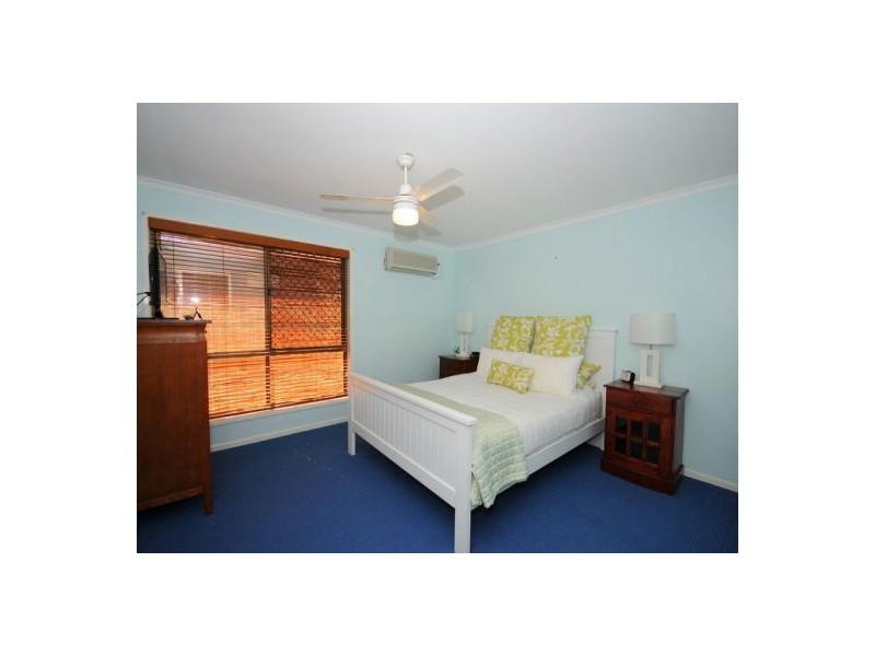 41 Hansen Street, Urangan QLD 4655