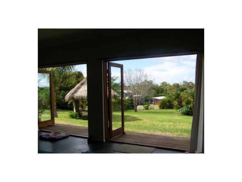 27 Jimilee Street, Dundowran Beach QLD 4655