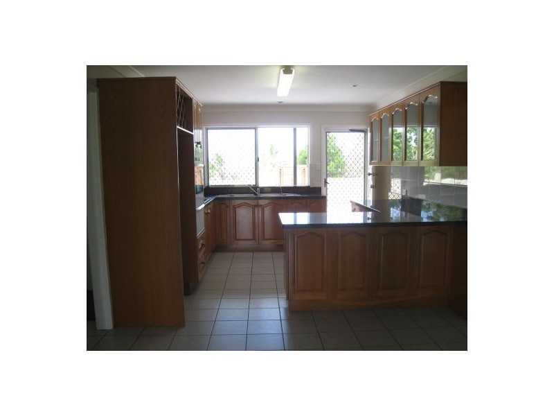 238 Esplanade, Pialba QLD 4655