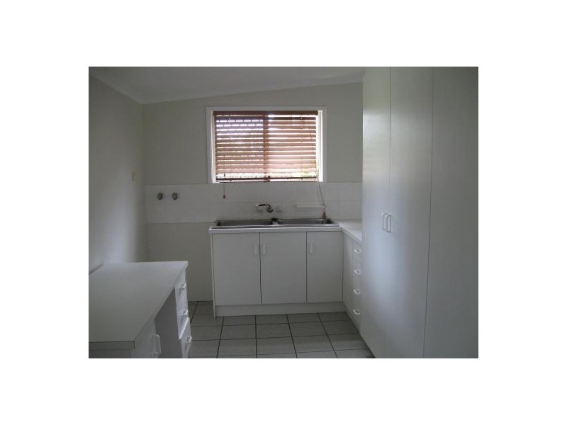 238 Esplanade, Pialba QLD 4655