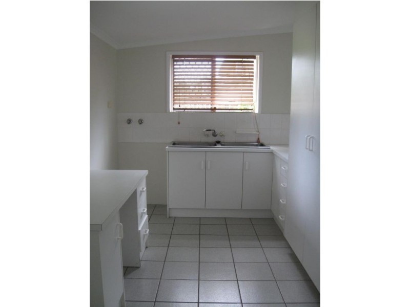 238 Esplanade, Pialba QLD 4655