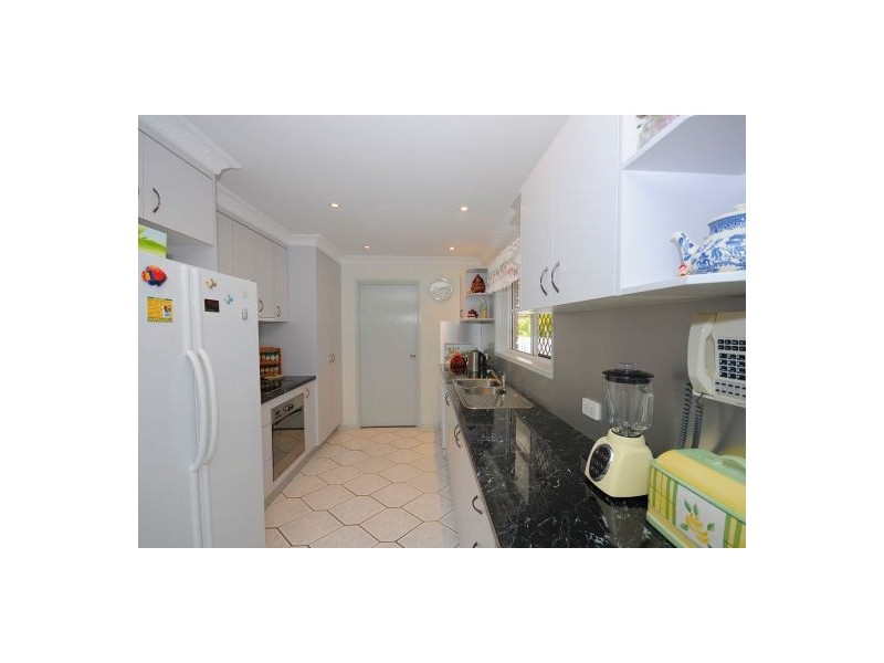 50 Haydn Drive, Kawungan QLD 4655