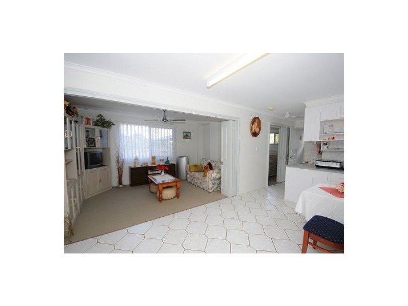 50 Haydn Drive, Kawungan QLD 4655