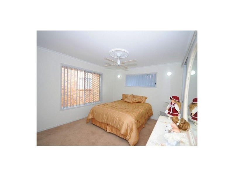 50 Haydn Drive, Kawungan QLD 4655