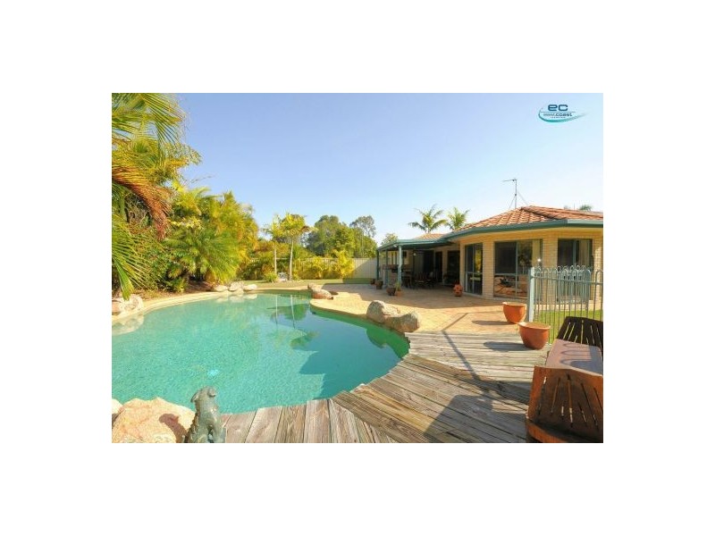 42 Sempfs Road, Dundowran Beach QLD 4655