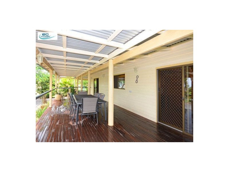 21 BEACON ROAD, Booral QLD 4655