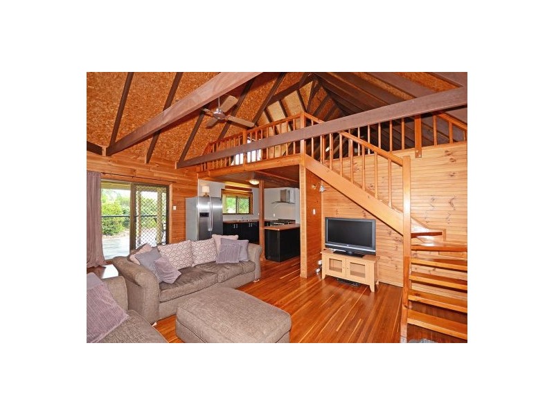 21 BEACON ROAD, Booral QLD 4655