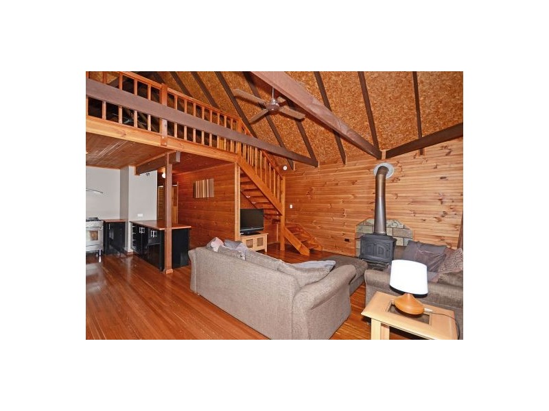 21 BEACON ROAD, Booral QLD 4655