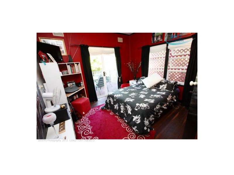 85 Corfield Street, Point Vernon QLD 4655