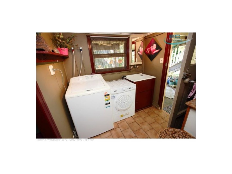 85 Corfield Street, Point Vernon QLD 4655