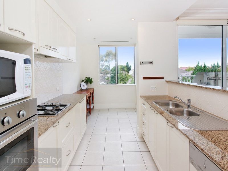 305/8 Village Drive, Breakfast Point NSW 2137