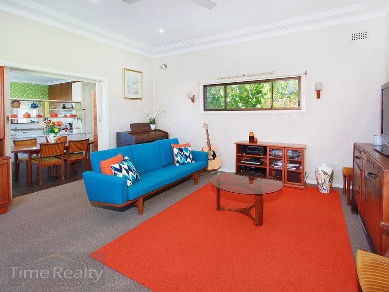 14 Dean St, Strathfield South NSW 2136