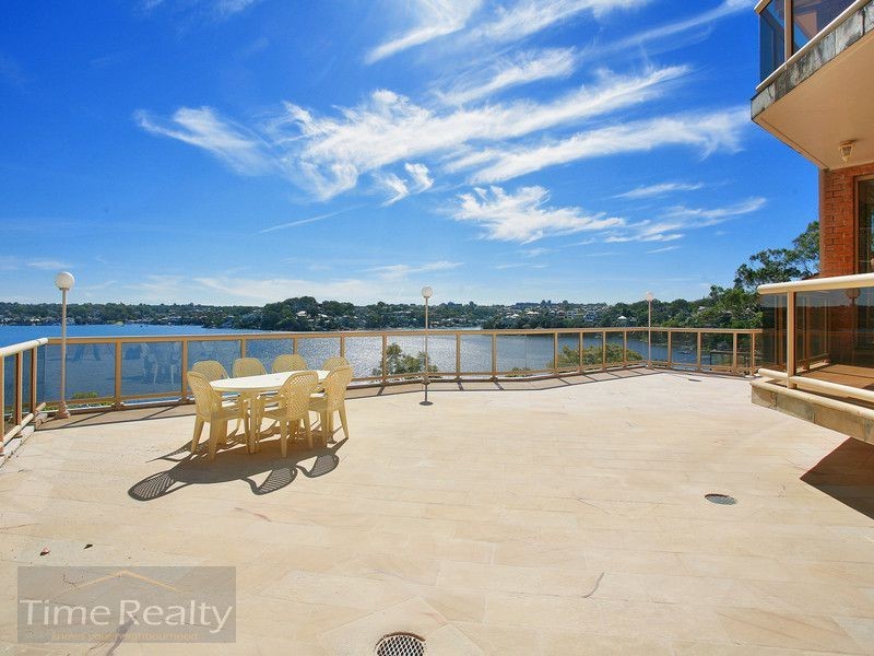 225 Stuart St, Blakehurst NSW 2221