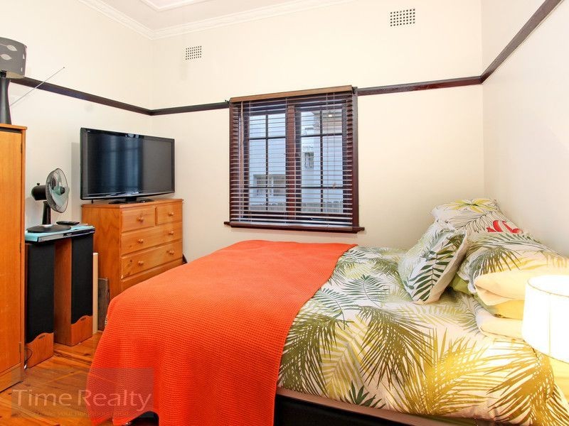 5 Taylor St, Five Dock NSW 2046