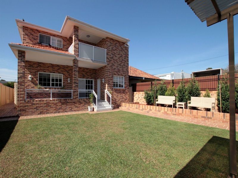 6 Mortlake Street, Concord NSW 2137