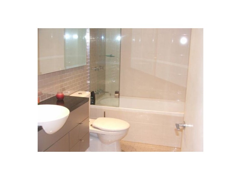 D803/26 Point Street, Pyrmont NSW 2009