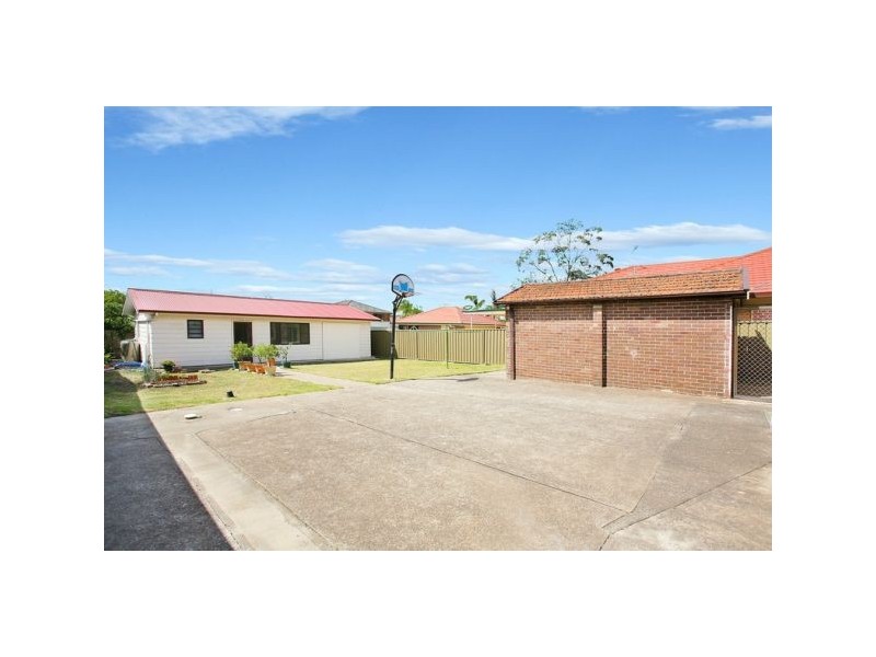 81 Yaralla St, Concord West NSW 2138
