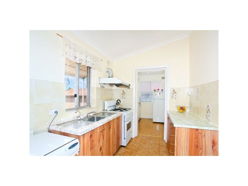 81 Yaralla St, Concord West NSW 2138