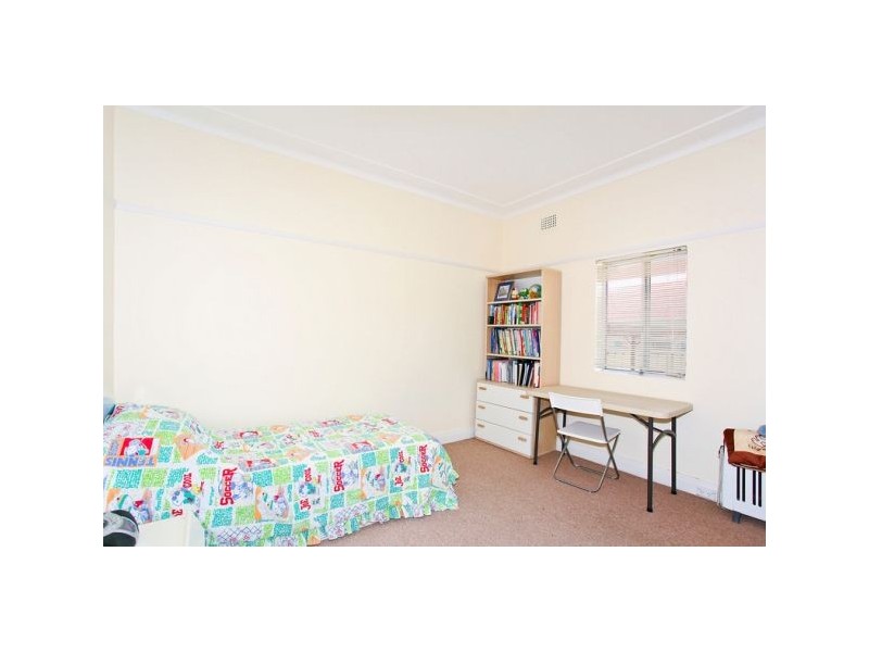 81 Yaralla St, Concord West NSW 2138