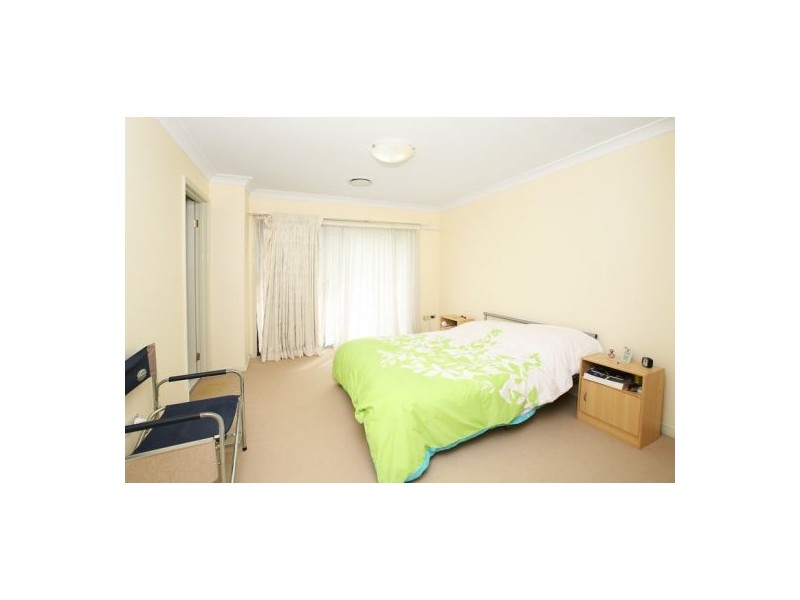 3 Hewin Close, Liberty Grove NSW 2138