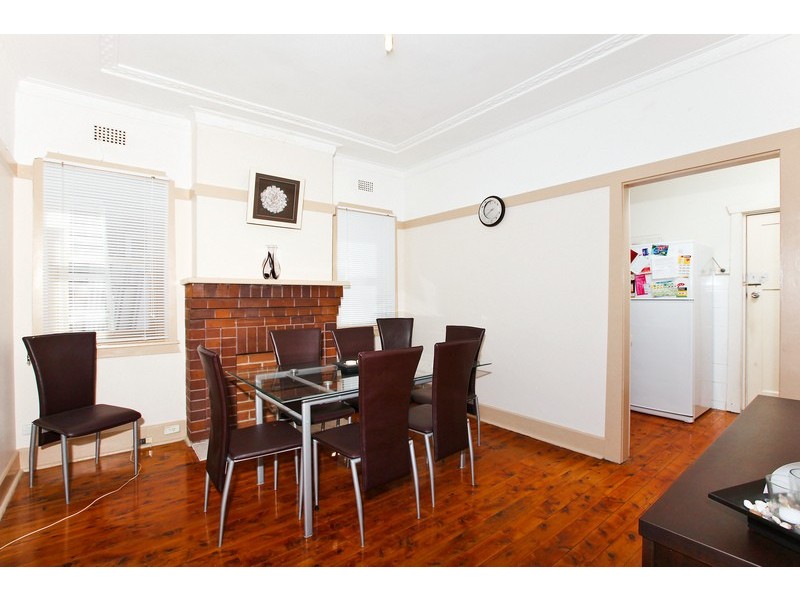 2a Lamrock Ave, Russell Lea NSW 2046