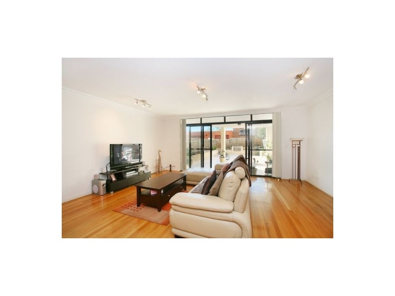 2/69 Bertram St, Mortlake NSW 2137