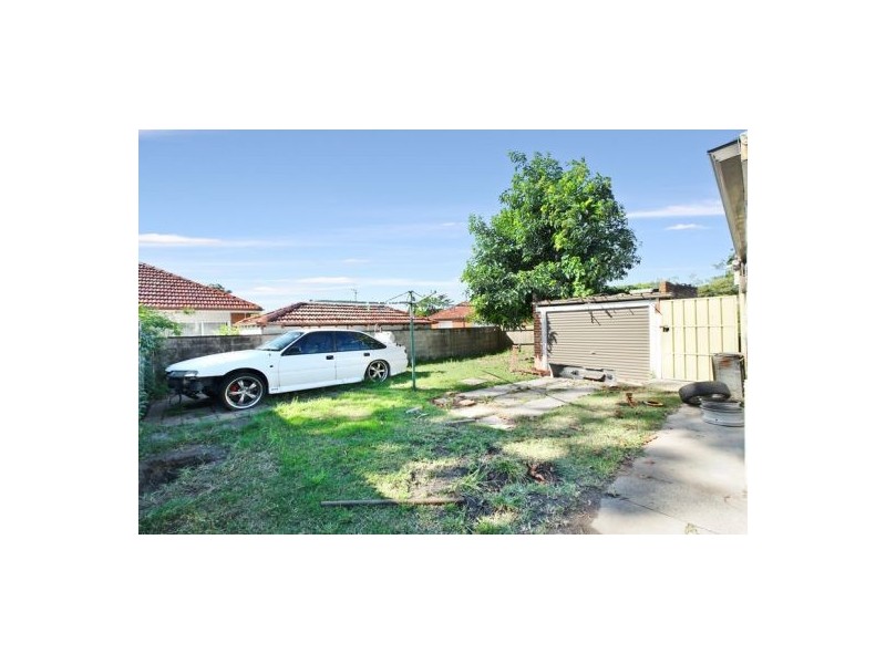 2a  Lamrock Ave, Russell Lea NSW 2046