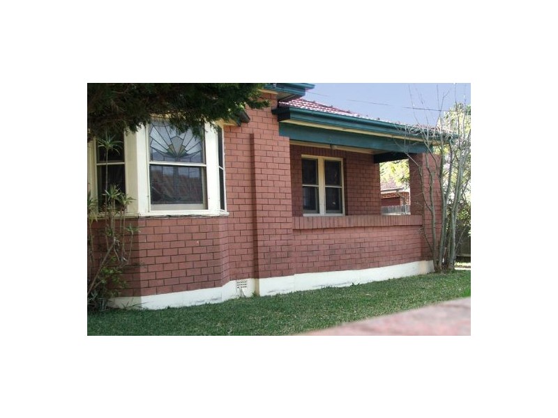 1 Davidson Ave, Concord NSW 2137
