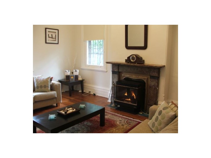 256 Edgeware Rd, Enmore NSW 2042