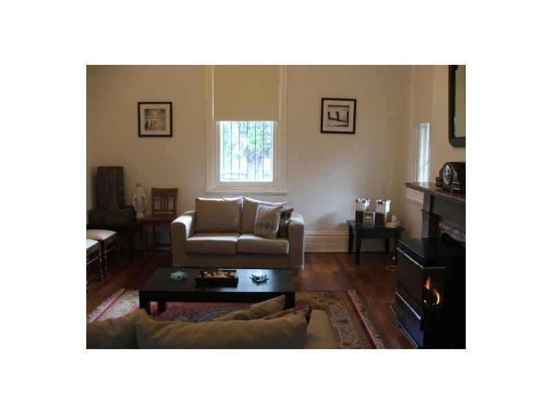 256 Edgeware Rd, Enmore NSW 2042