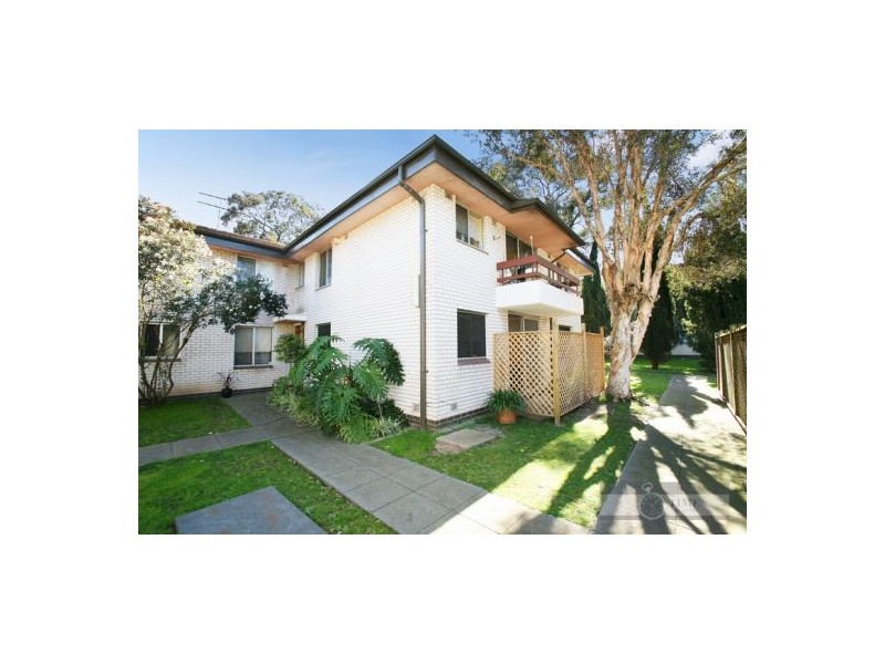 1/2 Corby Ave, Concord NSW 2137