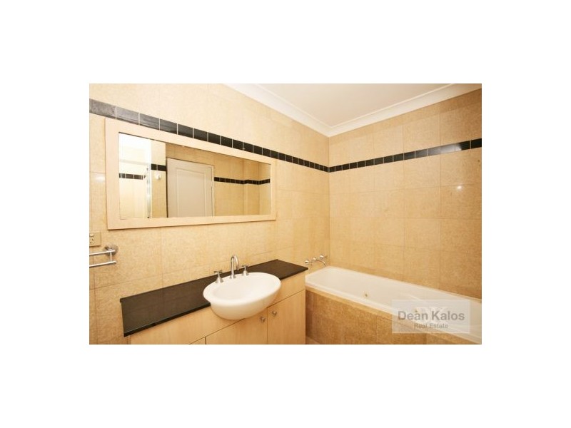 6/76 Beresford Rd, Strathfield NSW 2135
