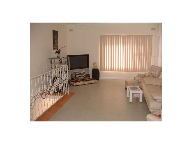 2/76 Bay St, Croydon NSW 2132